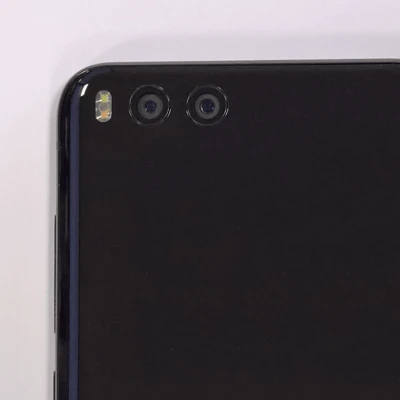 Mi6 Rear Dual Cameras