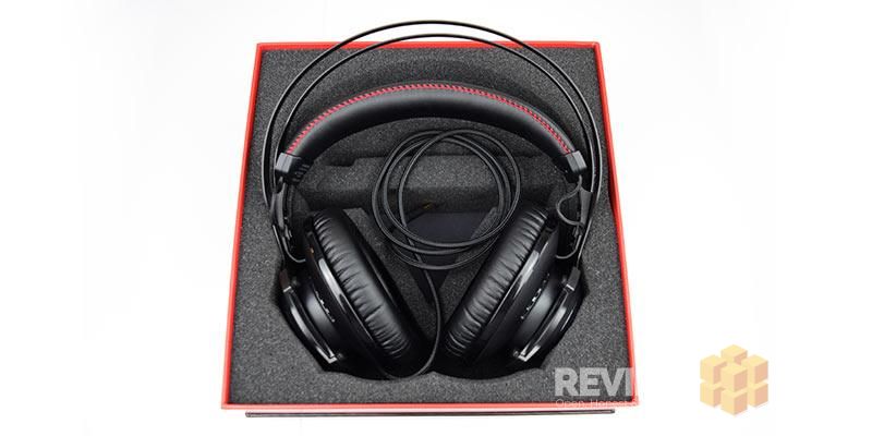 HyperX-Cloud-Revolver-in-box