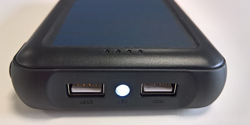 Aukey PB-17 Power Bank Front Ports