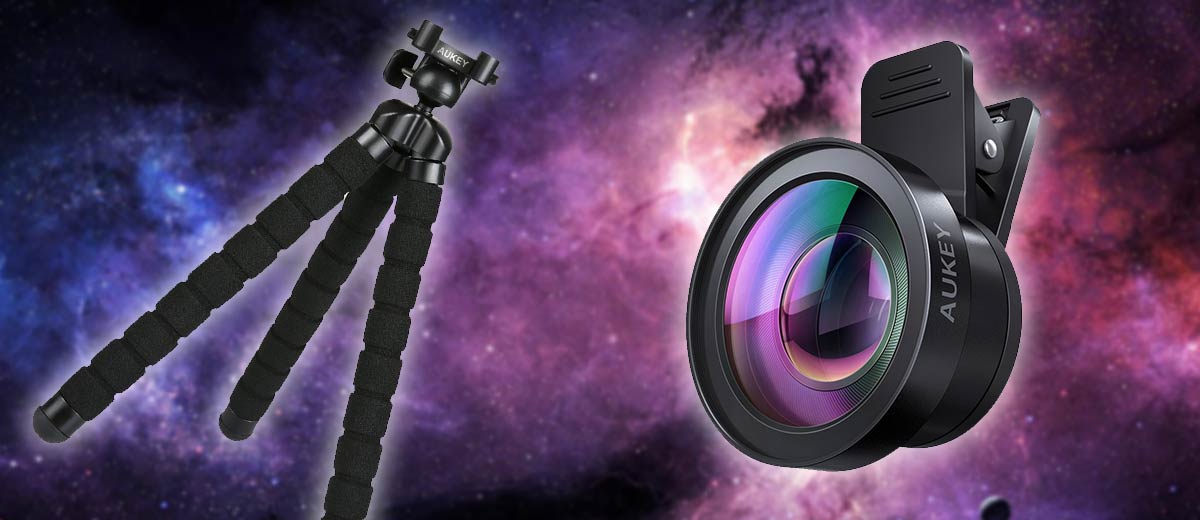 Aukey Lens Kit and mini tripod