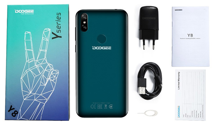 Doogee Y8 Box Contents